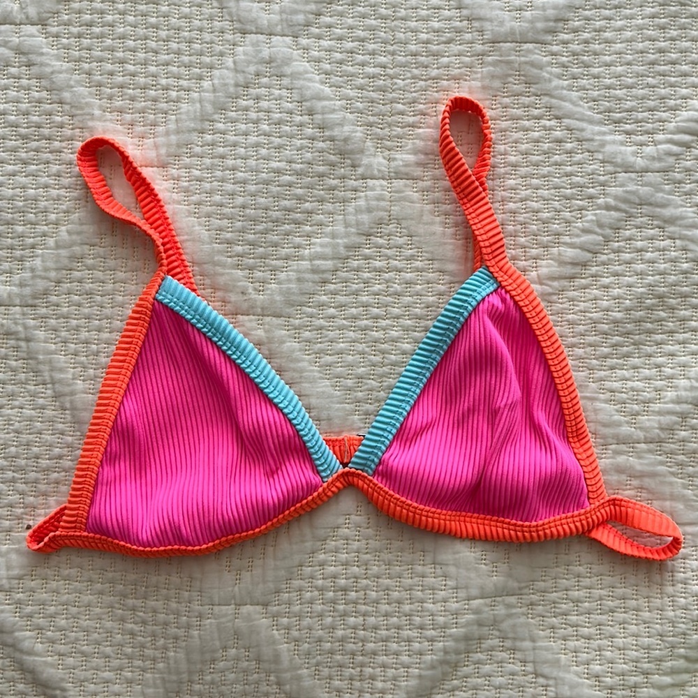 Bathing suit top